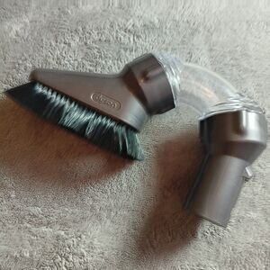 Dyson Vacuum Attachment Bristle Brush Head 06-2982 Curved Angle Gray OEM Unused